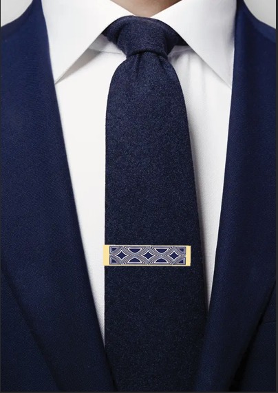 natural and artistic